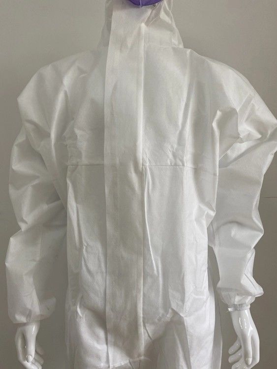 タイプ5及び6のつなぎ服のフードとの防水Microporuousの医学の保護スーツの白